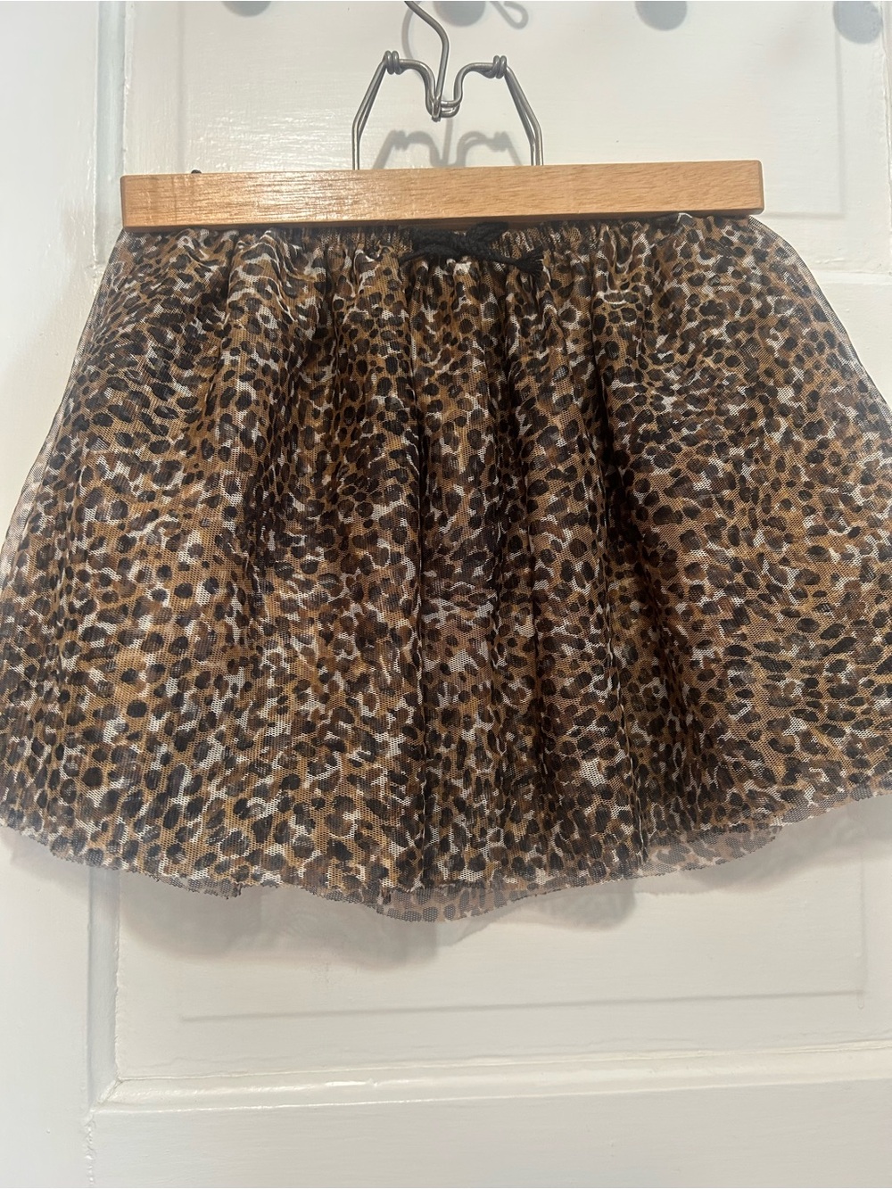 Old Navy Girls Leopard Print Tulle Skirt in Brown and Black